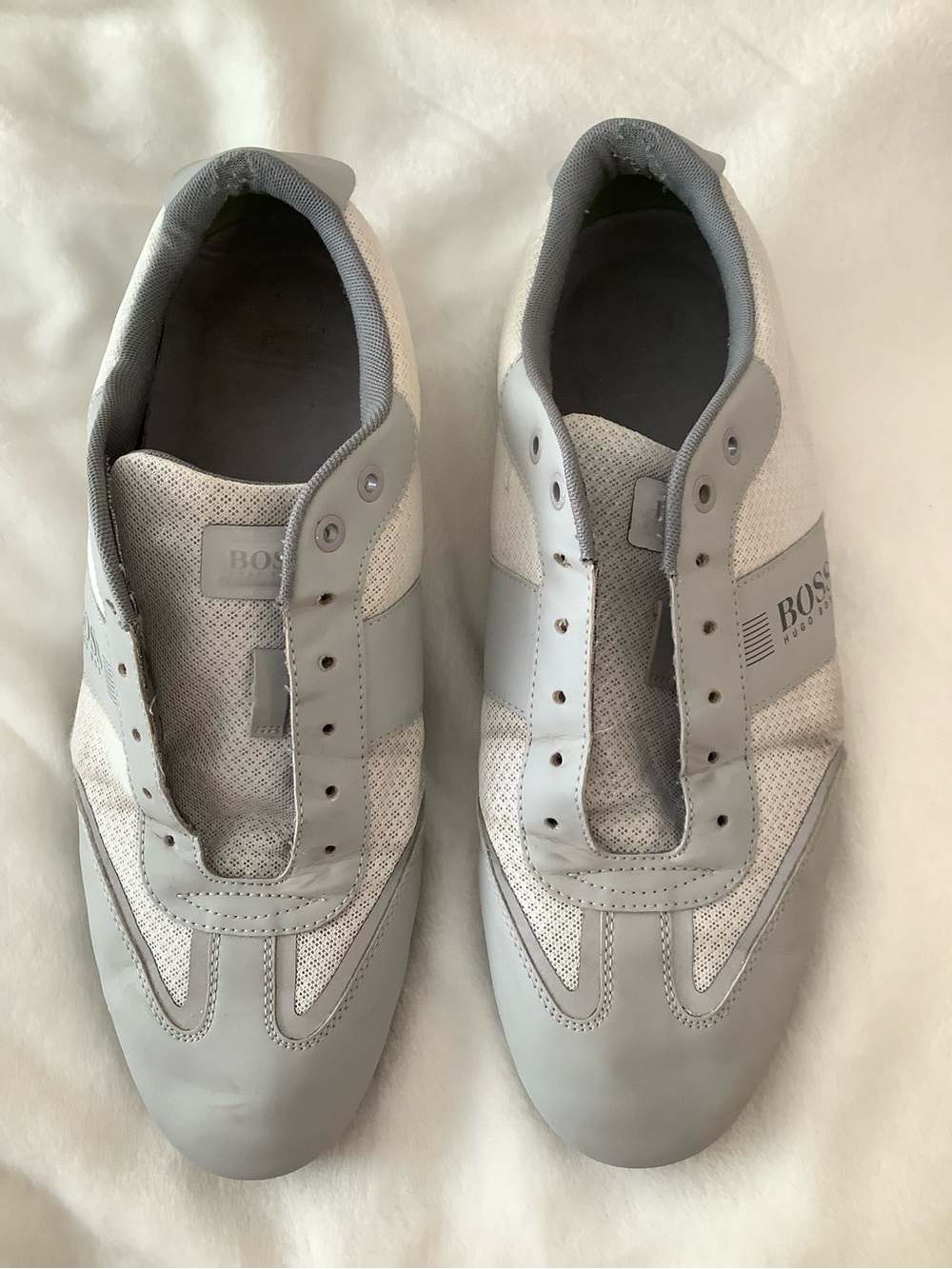Hugo Boss Light Gray and White Low-Profile Sneakers 45 / 11